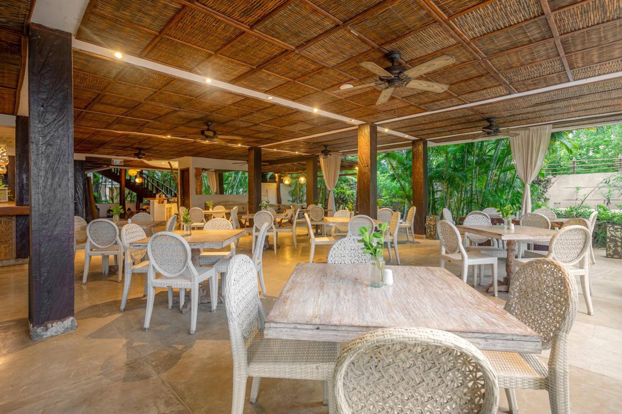 Karmairi (adults Only) Hotel 5*